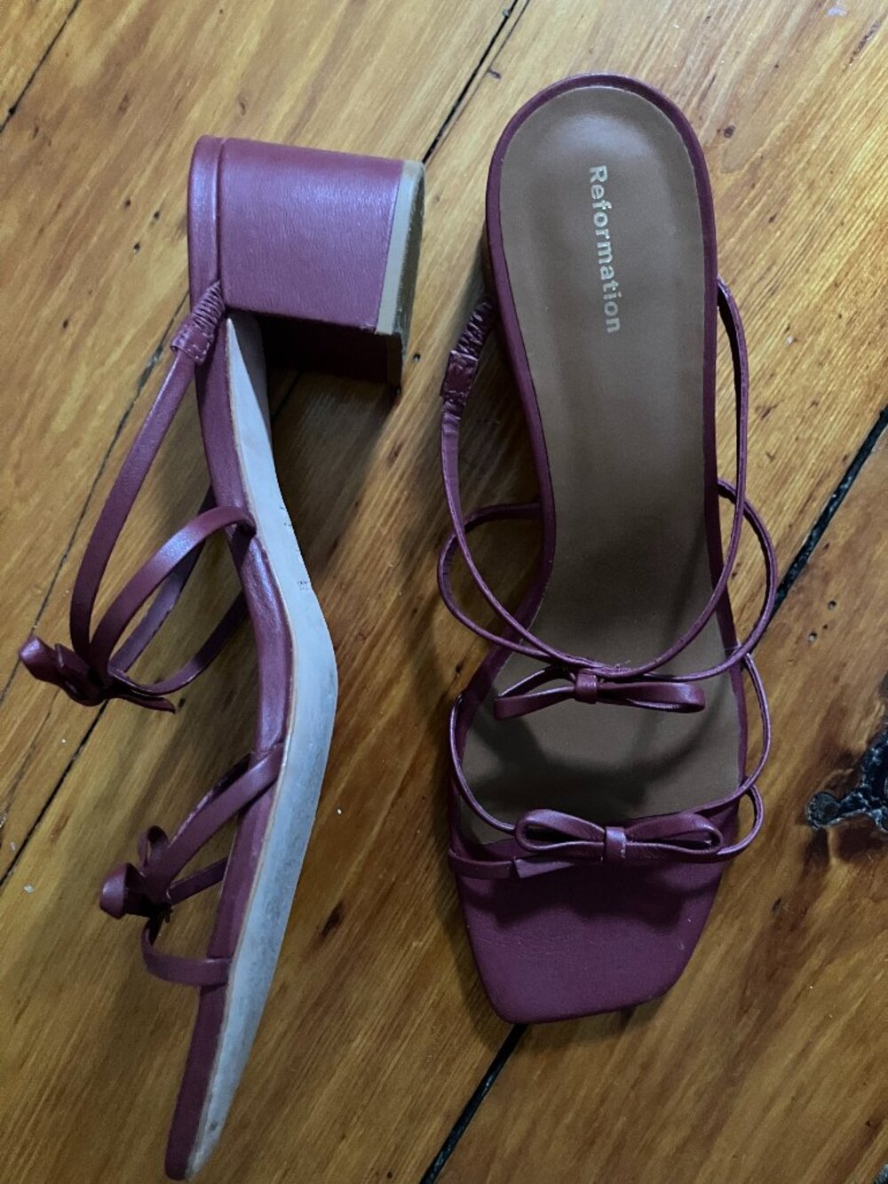 Reformation Elodie Bow Block Heel Sandals - Picture 5 of 7